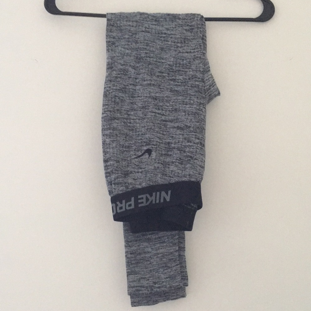 Nike pro pants with tank bundle size medium